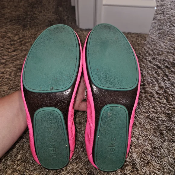 Tieks Pop Pink Flats - Picture 7 of 8